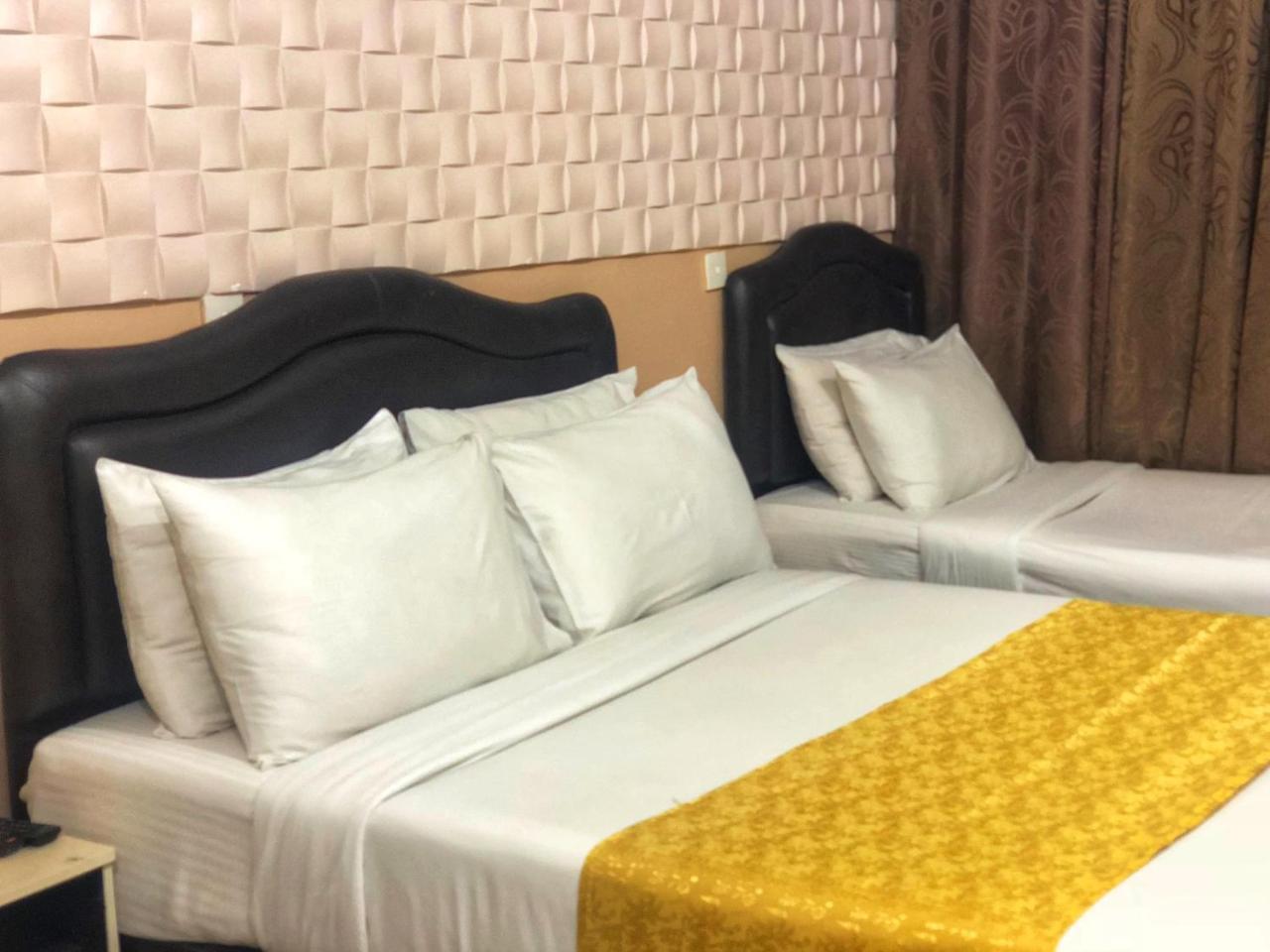 Brize Inn Hulhumale Esterno foto
