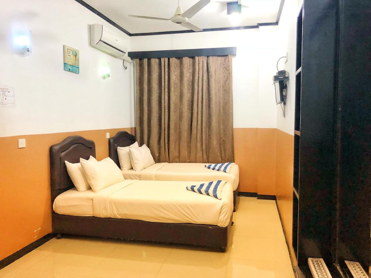 Brize Inn Hulhumale Esterno foto